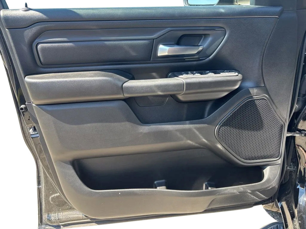 New 2026 RAM 1500 Express AWD/4WD image 22