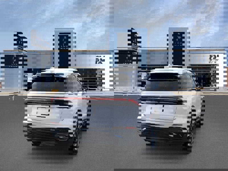 New 2026 Lincoln Nautilus Premier w/ Equipment Group 102A AWD/4WD image 8