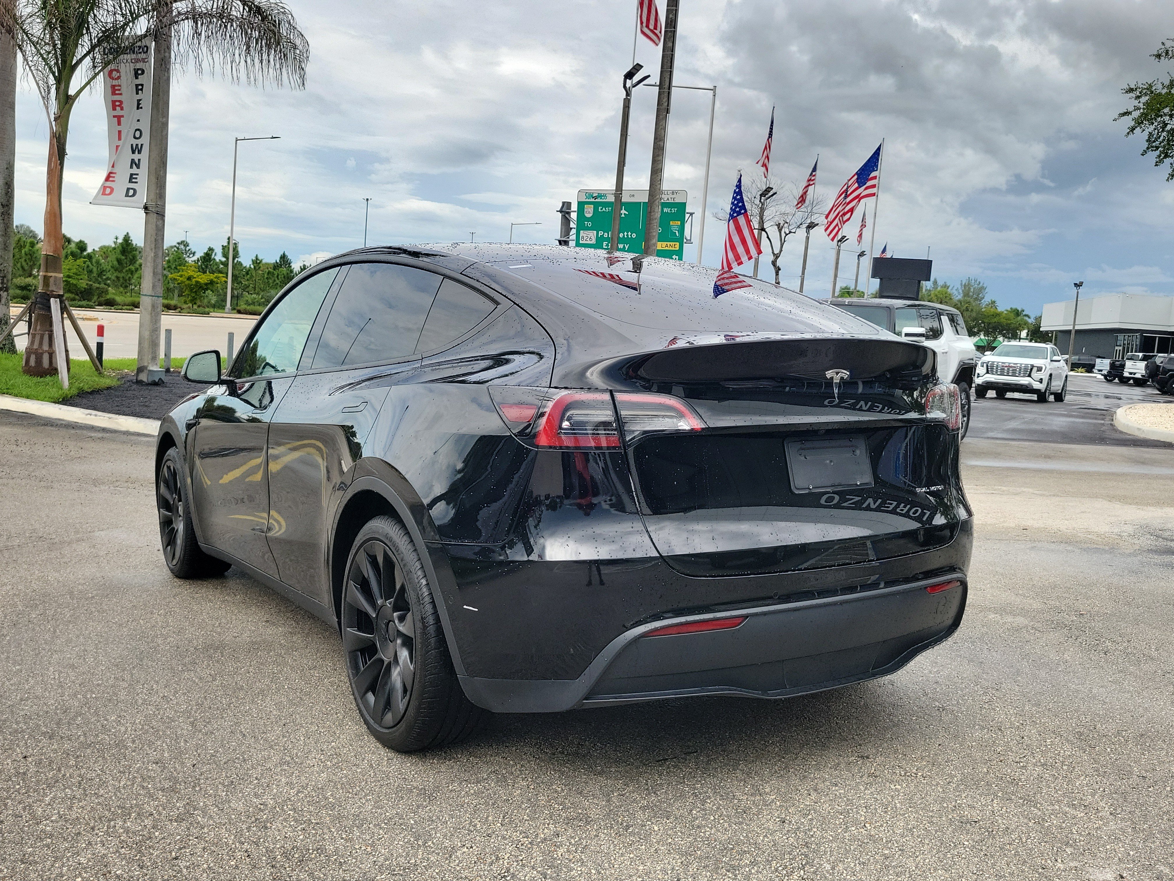 Used 2021 Tesla Model Y Long Range AWD/4WD image 7