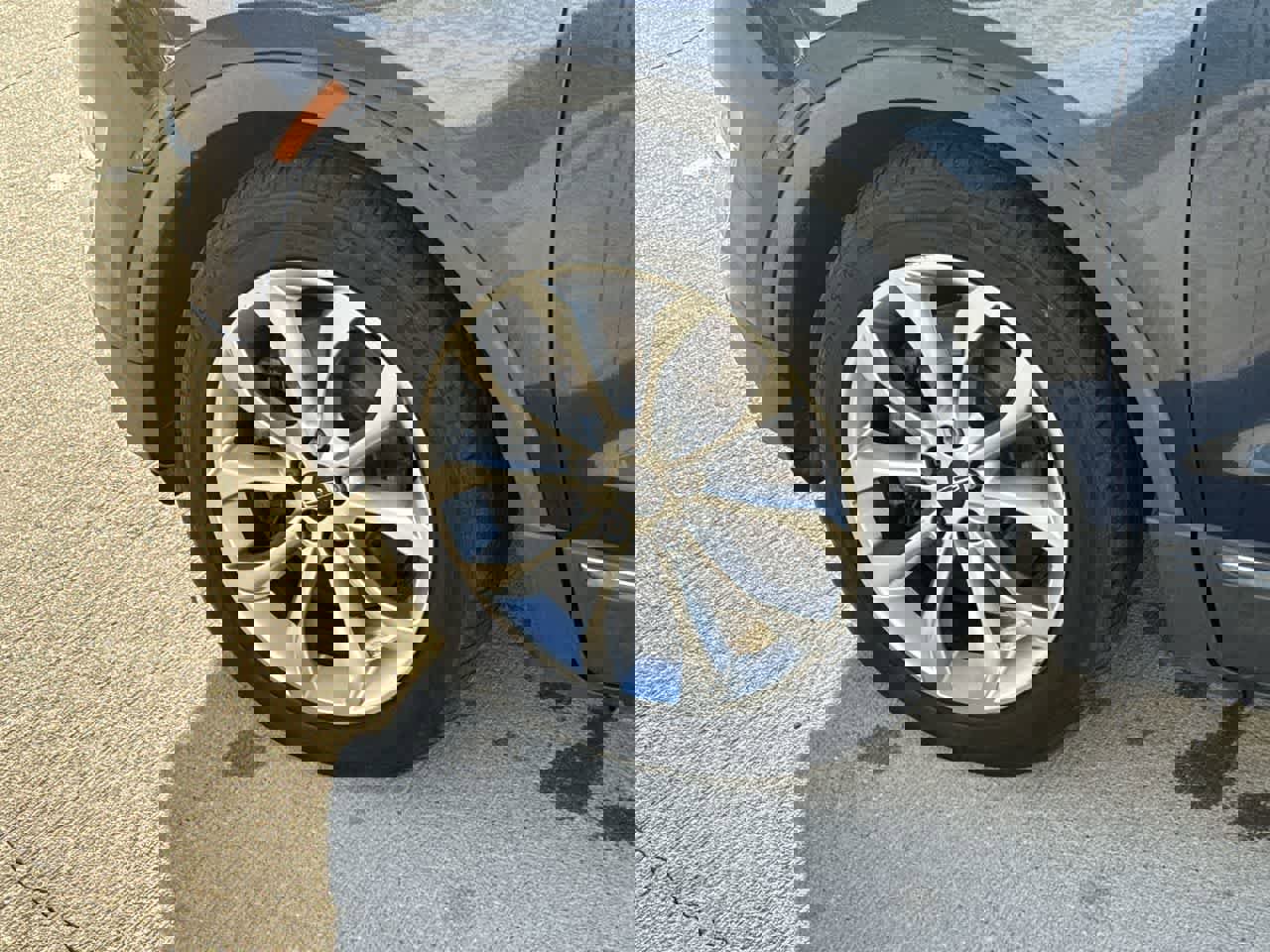 Used 2015 Lincoln MKC FWD w/ Equipment Group 101A Select image 11