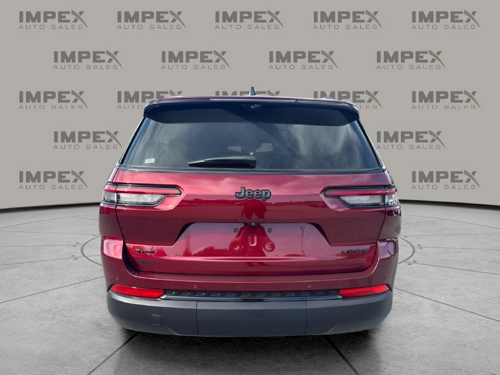 Used 2025 Jeep Grand Cherokee L Limited w/ Luxury Tech Group II AWD/4WD image 4