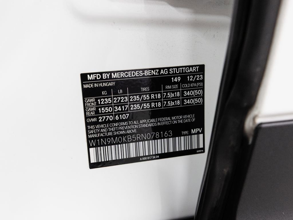 Certified 2024 Mercedes-Benz EQB 300 4MATIC image 33