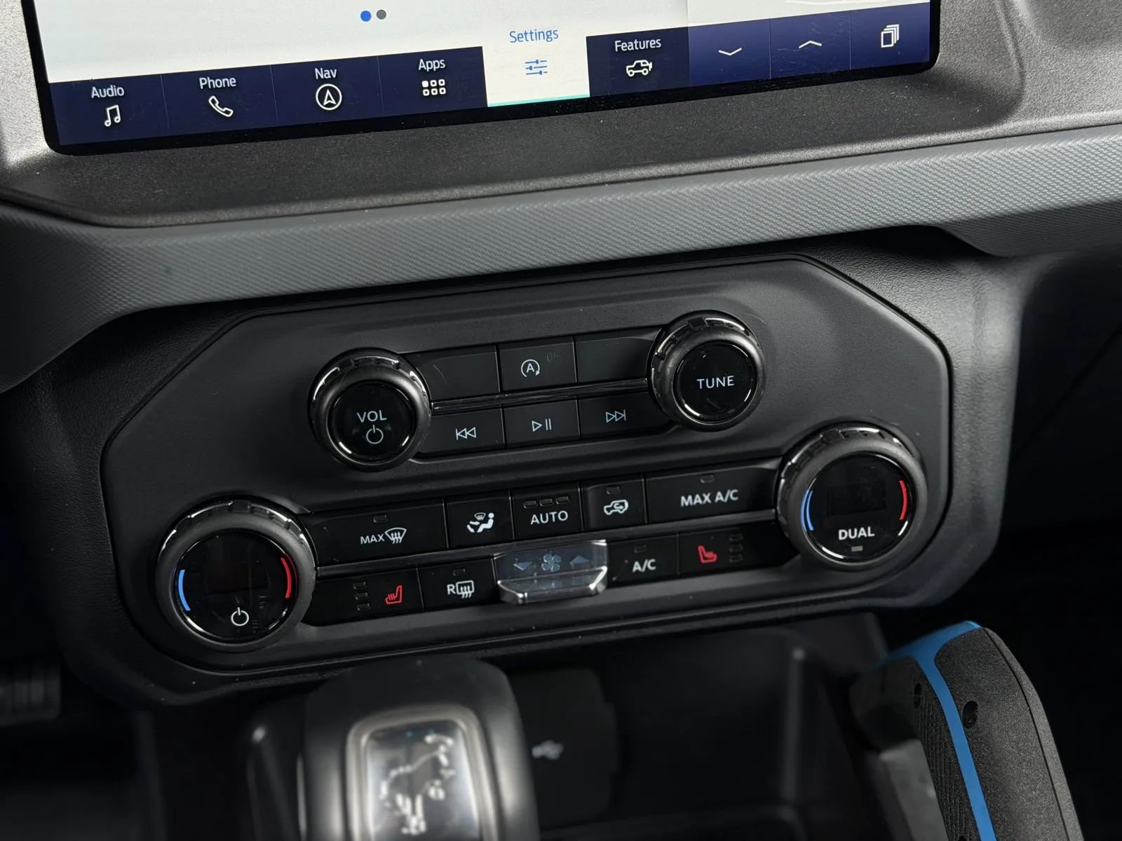 Used 2024 Ford Bronco Black Diamond image 32