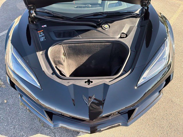 Used 2025 Chevrolet Corvette E-Ray w/ Stealth Interior Trim Package AWD/4WD image 27