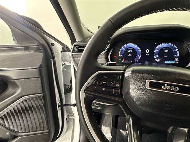 Certified 2023 Jeep Grand Cherokee L Laredo image 24