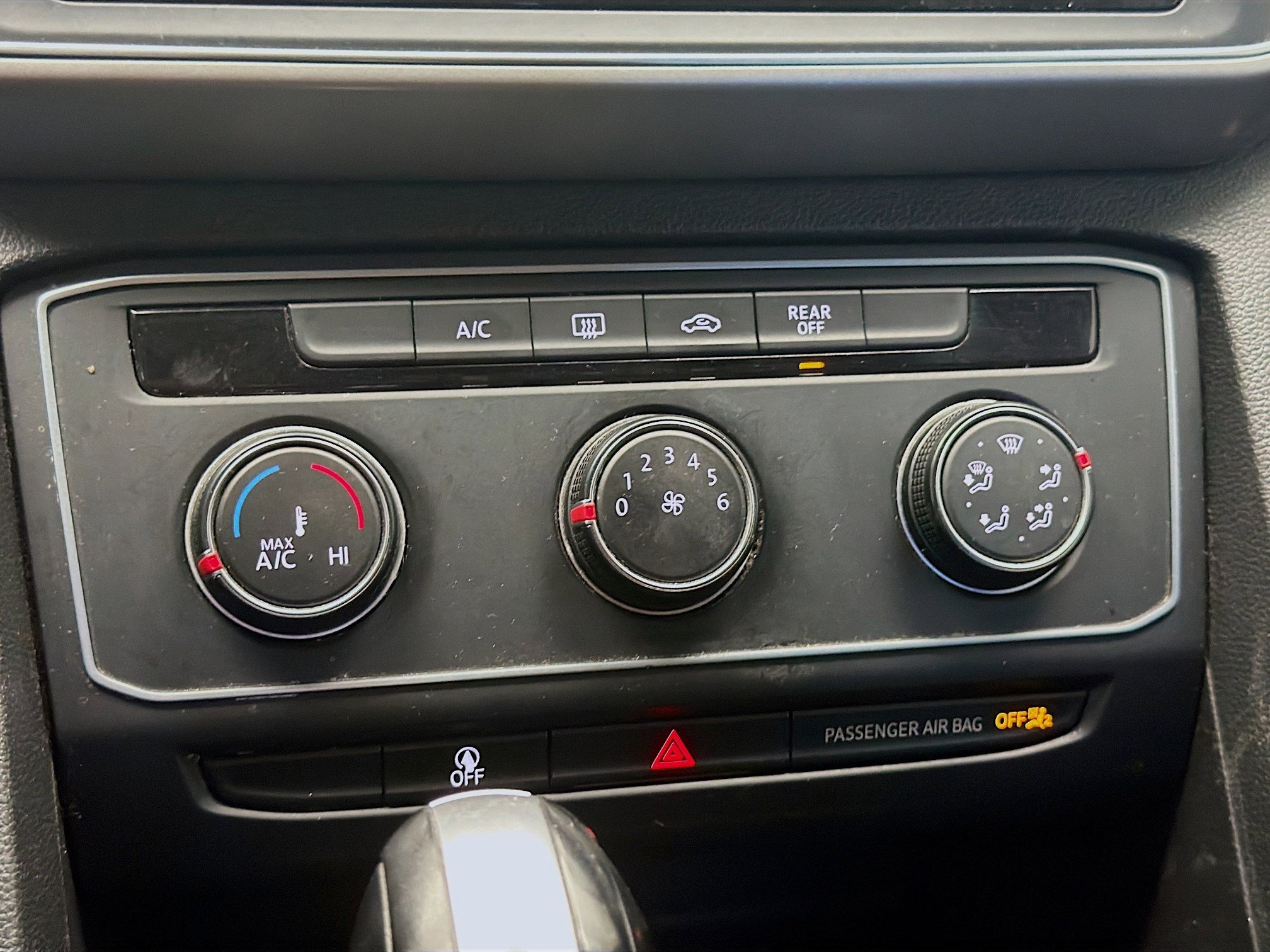 Used 2019 Volkswagen Atlas S image 10