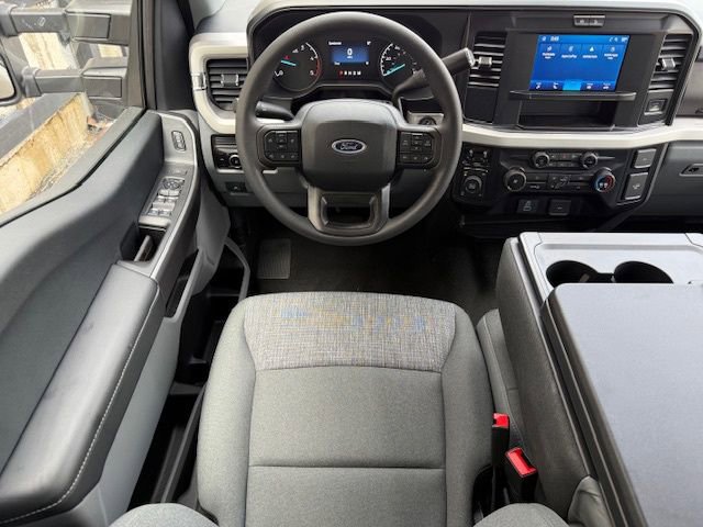 New 2025 Ford F250 XLT w/ 360-Degree Camera Package image 25