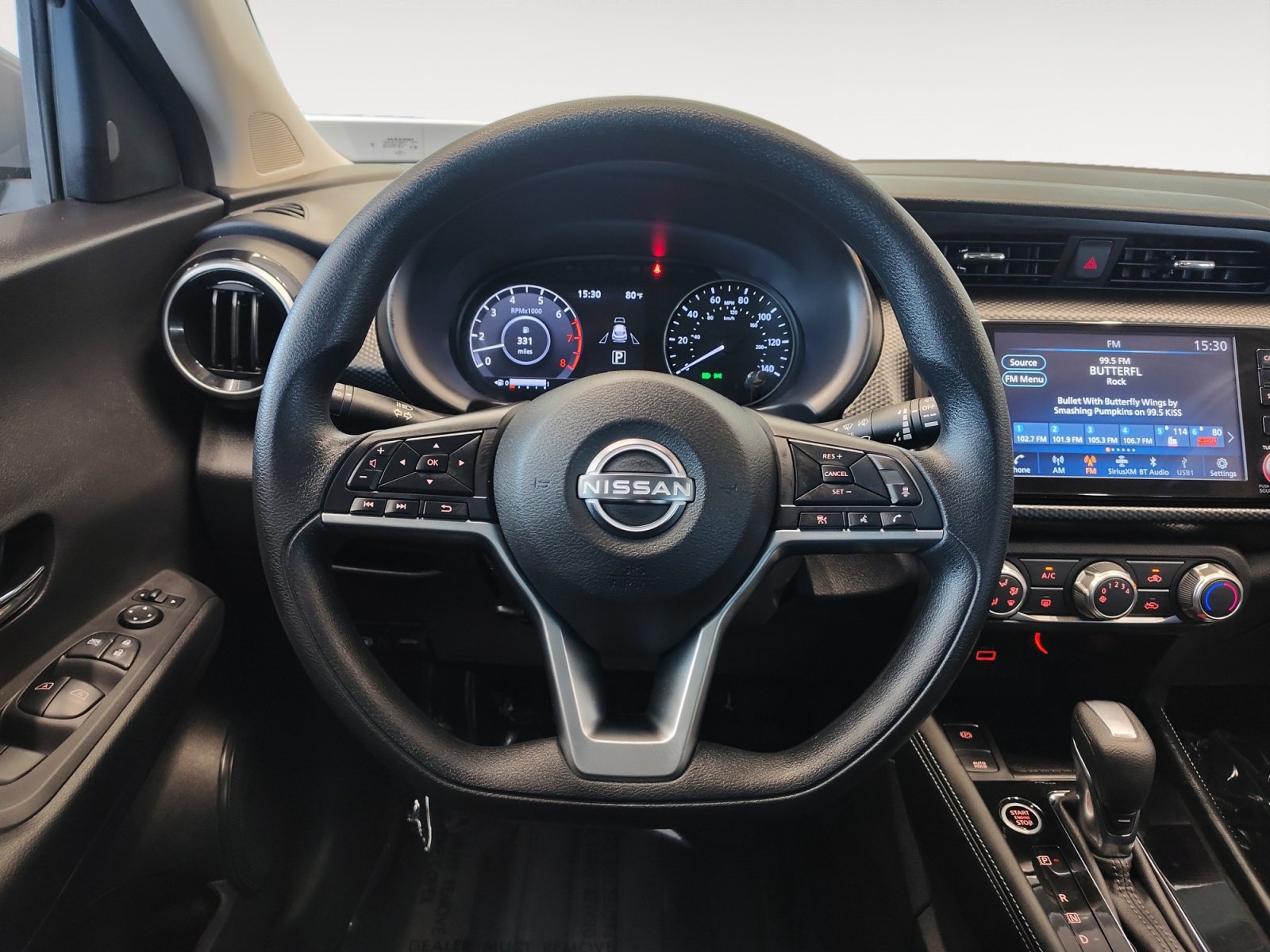 Certified 2023 Nissan Kicks SV FWD image 15