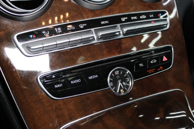 Used 2015 Mercedes-Benz C 300 4MATIC Sedan image 22