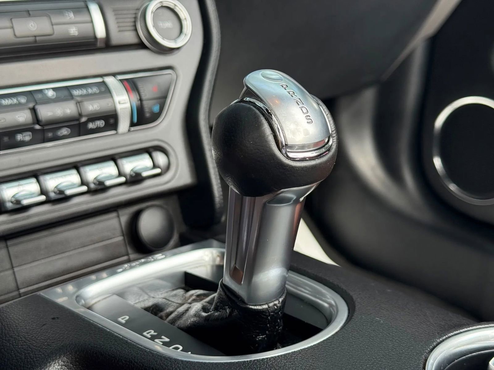 Used 2020 Ford Mustang Premium image 24