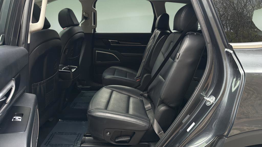 Used 2024 Kia Telluride S w/ S Sunroof Package image 15