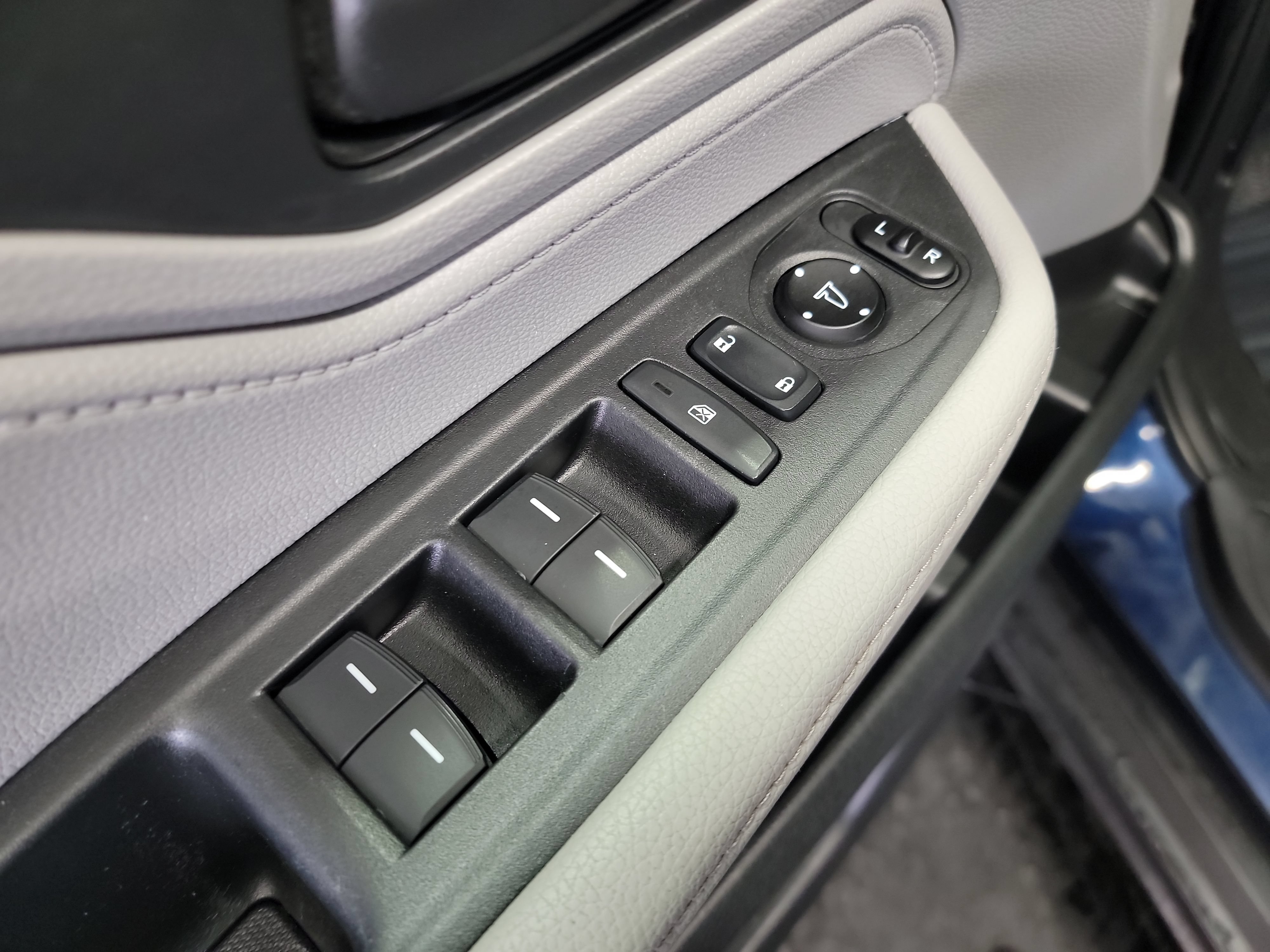 Used 2021 Honda Odyssey EX-L image 14