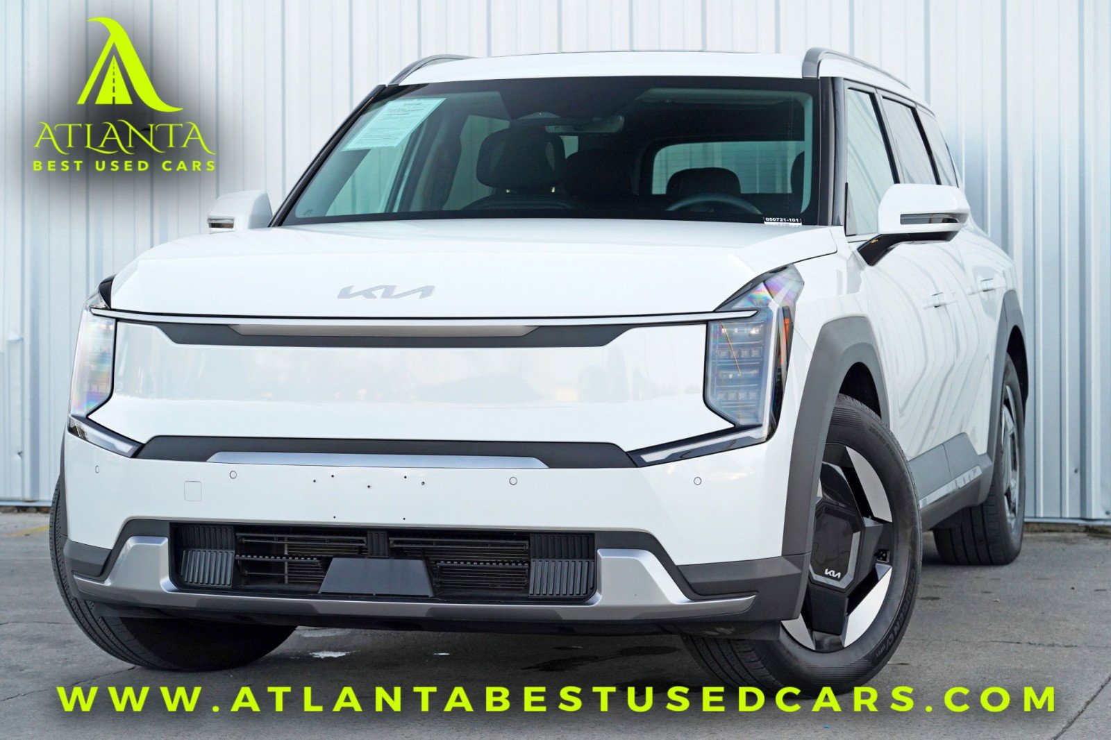 Used 2024 Kia EV9 Wind image 1