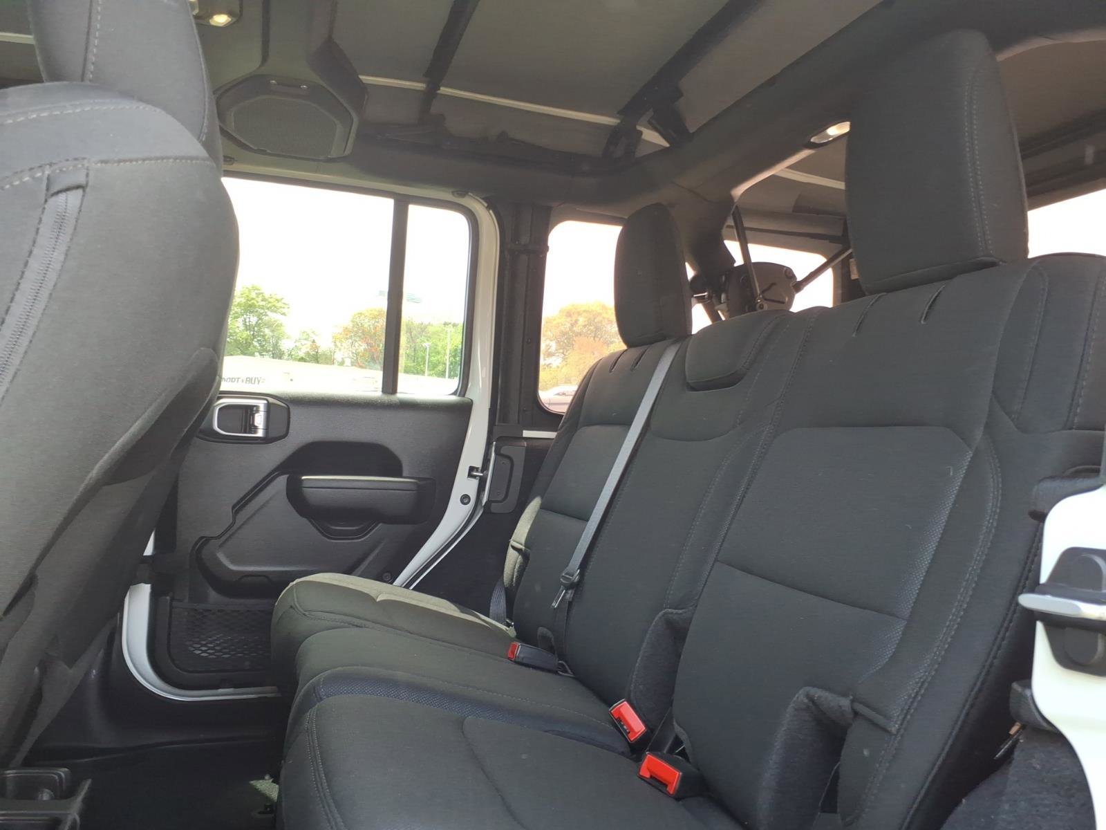 Used 2022 Jeep Wrangler Unlimited Sport AWD/4WD image 13