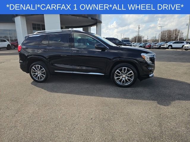 Used 2023 GMC Terrain Denali image 28