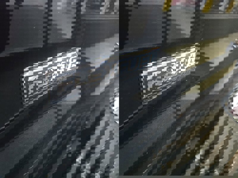 Used 2009 Cadillac Escalade EXT image 27