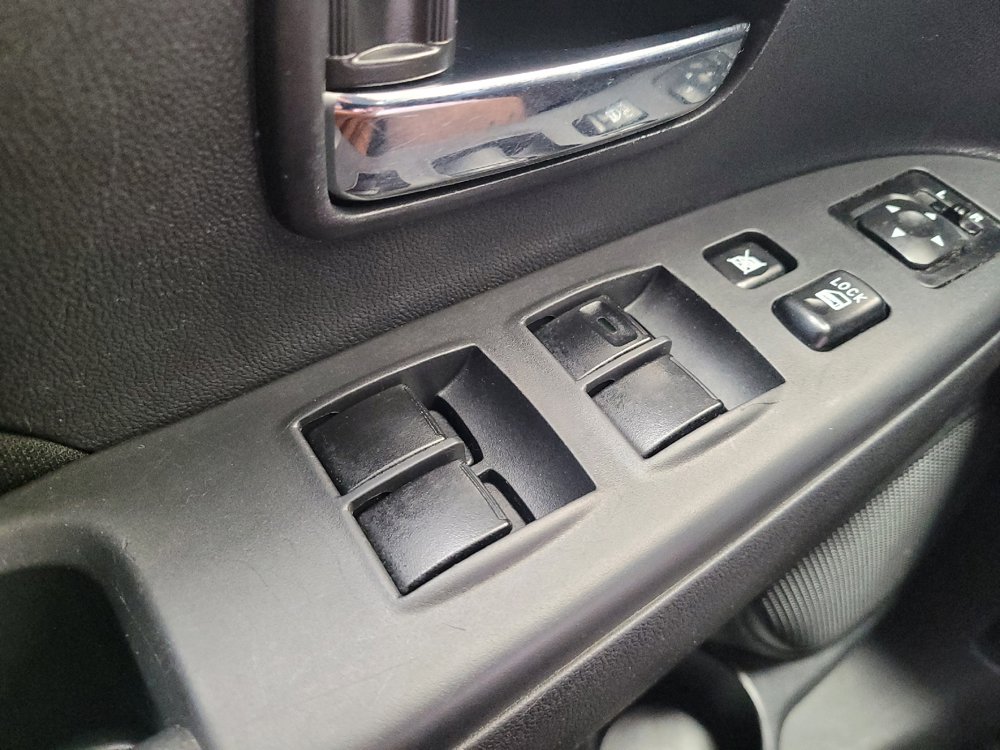 Used 2021 Mitsubishi Outlander Sport ES FWD image 27