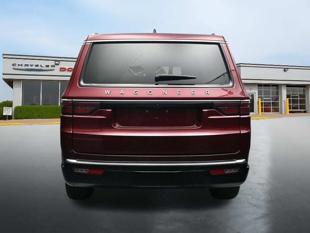 Used 2025 Jeep Wagoneer Series III w/ Premium Group I AWD/4WD image 4