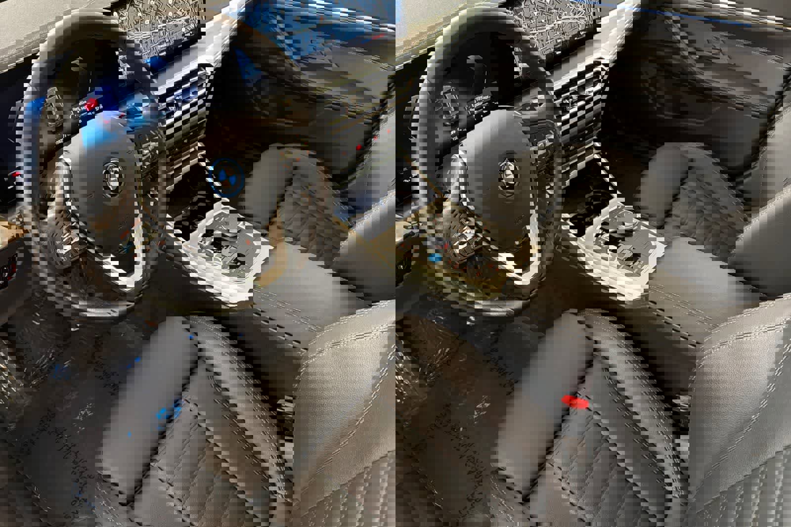 Used 2023 BMW i4 eDrive35 w/ Premium Package image 11