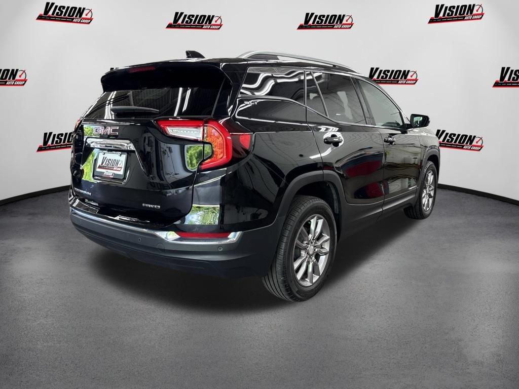 Used 2023 GMC Terrain SLT AWD/4WD image 5