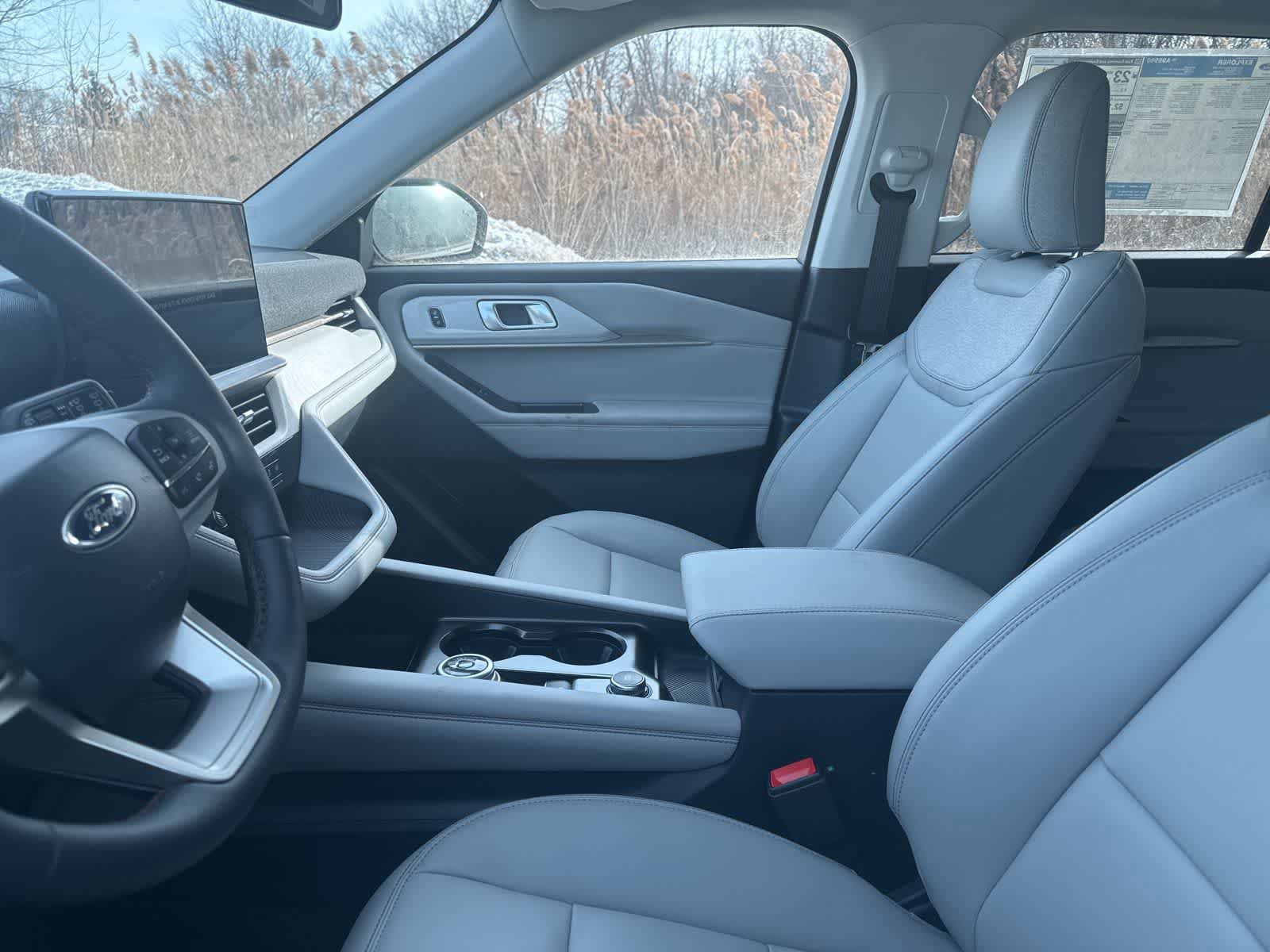 New 2026 Ford Explorer Active w/ Active Comfort Package AWD/4WD image 29