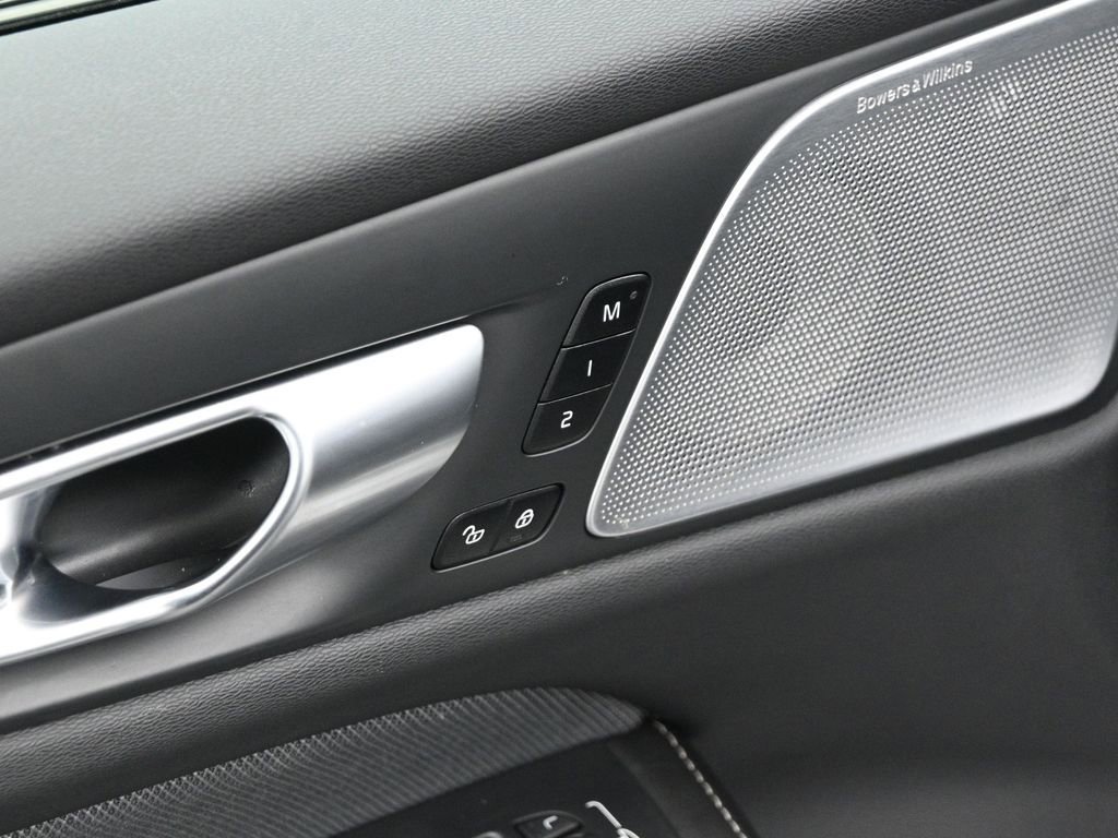 Used 2024 Volvo V60 T8 Polestar w/ Protection Package Premier image 10