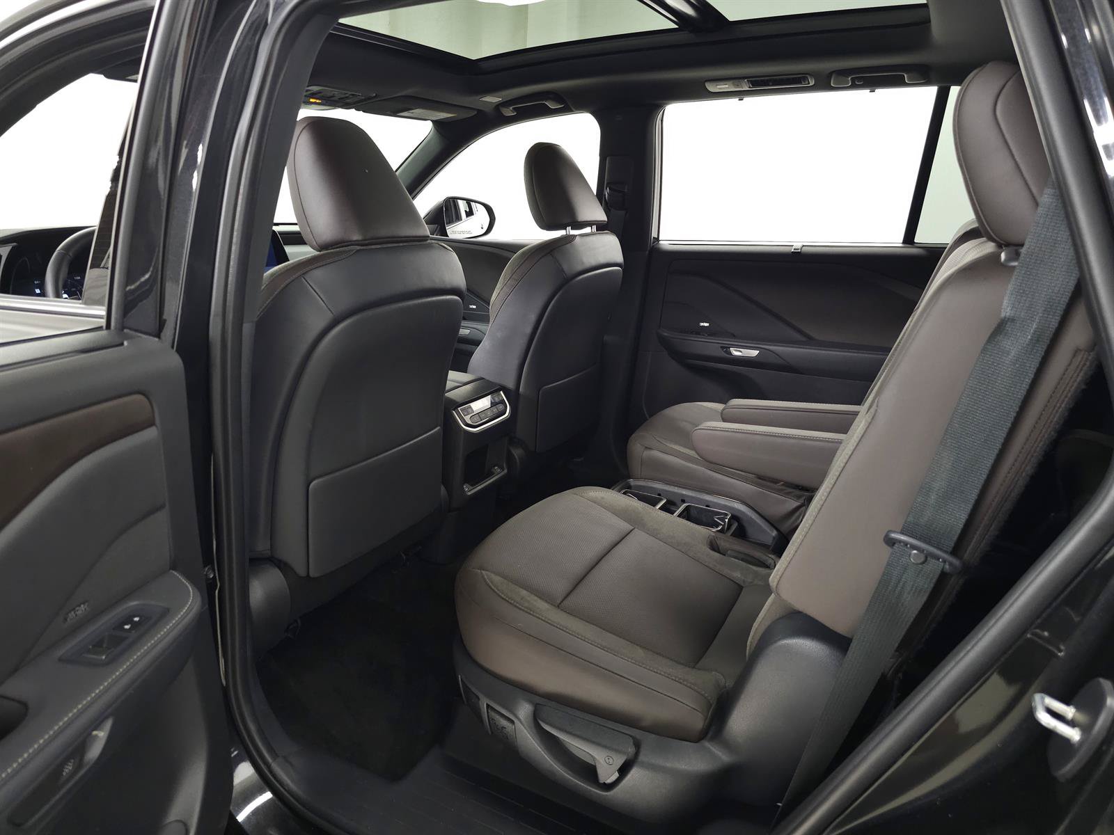 Certified 2025 Lexus TX 350 AWD w/ Technology Package image 35