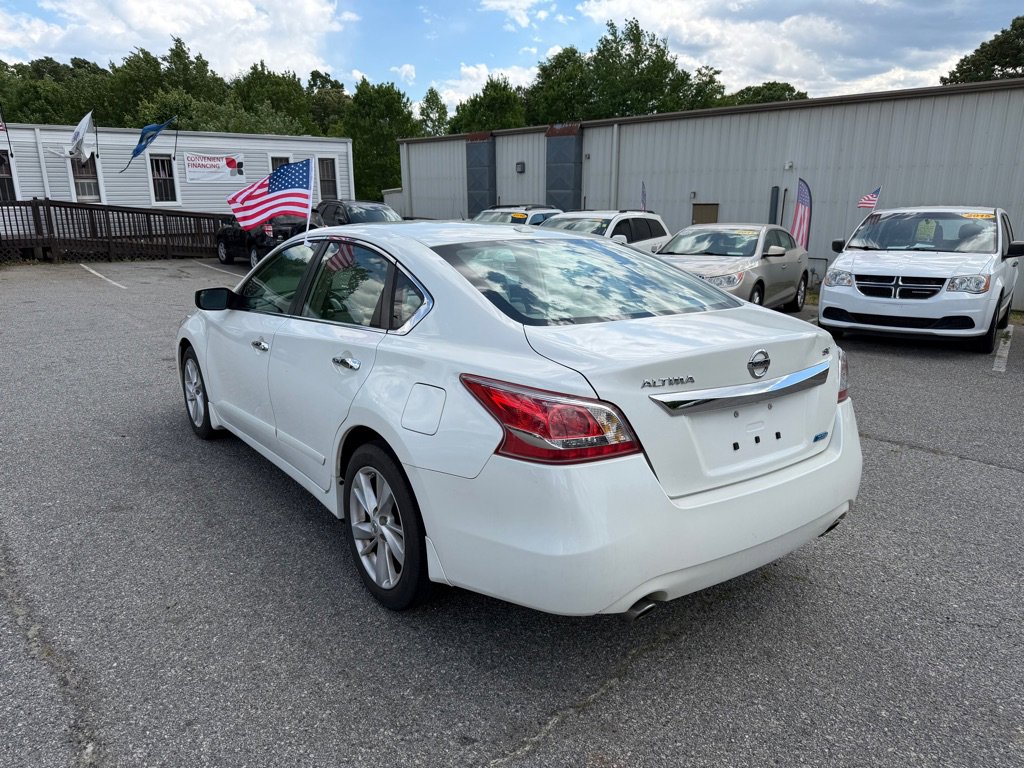 Used 2013 Nissan Altima 2.5 SV FWD image 7