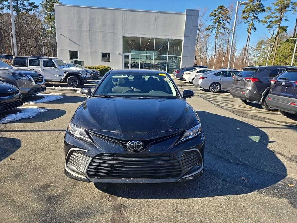 Used 2024 Toyota Camry LE image 12