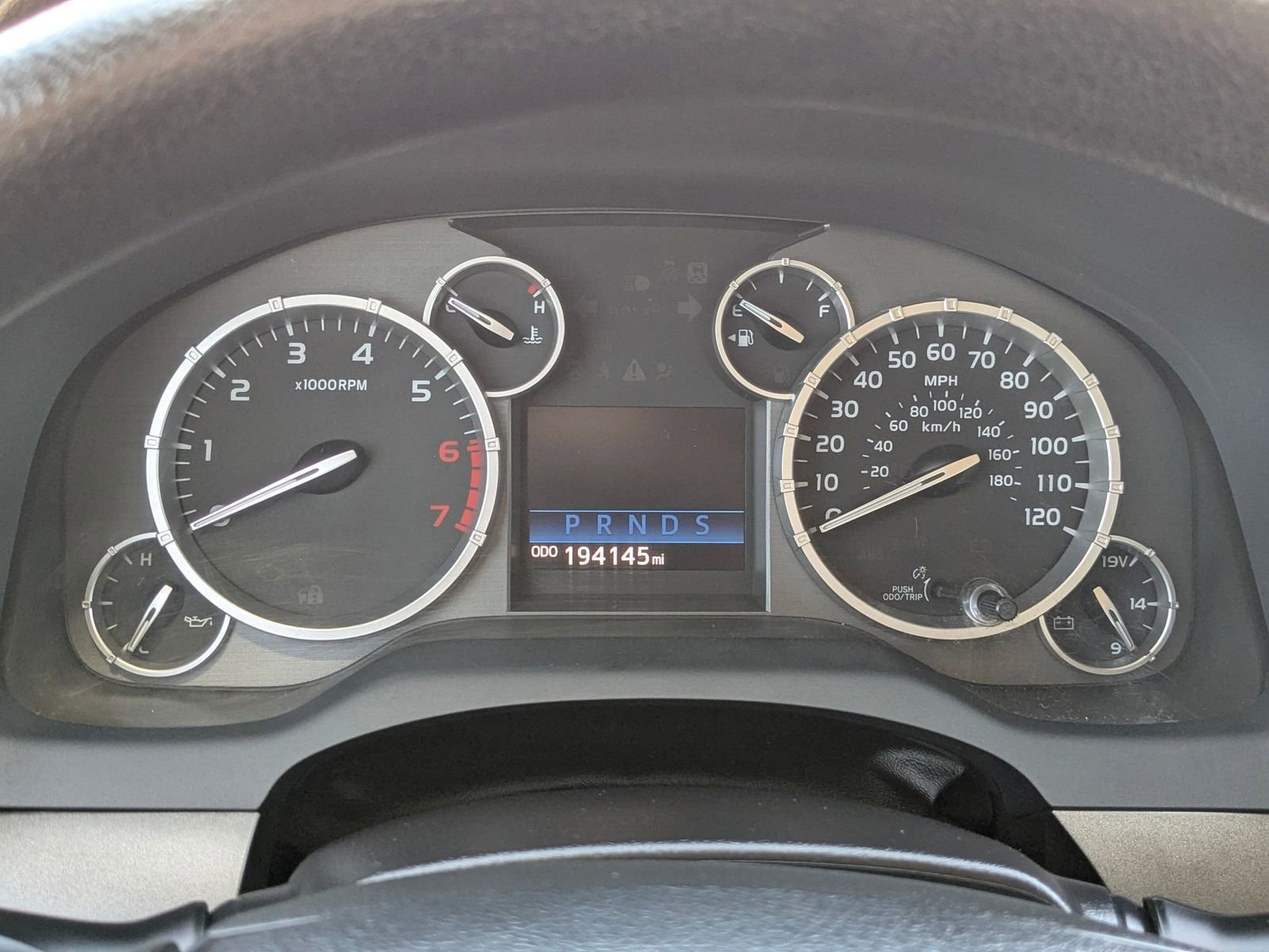 Used 2015 Toyota Tundra SR5 w/ SR5 Upgrade Package image 14