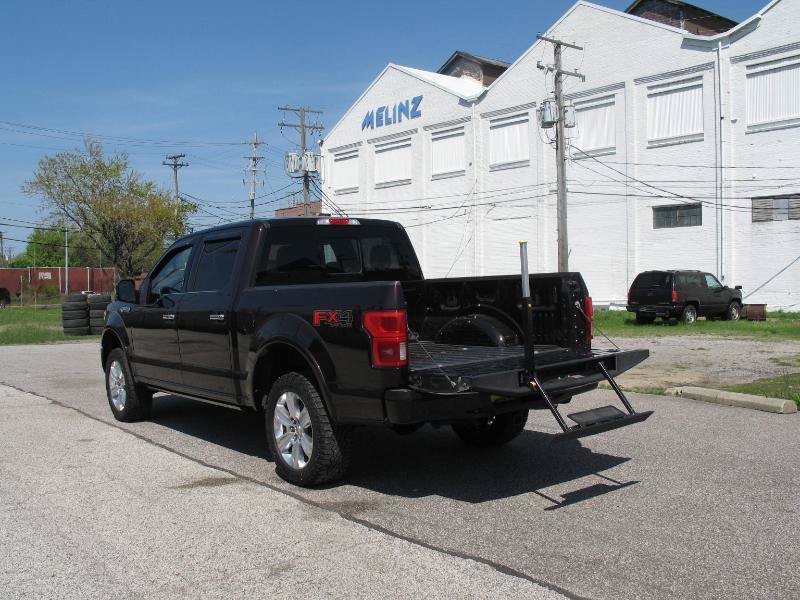 Used 2018 Ford F150 Platinum w/ Equipment Group 701A Luxury AWD/4WD image 9