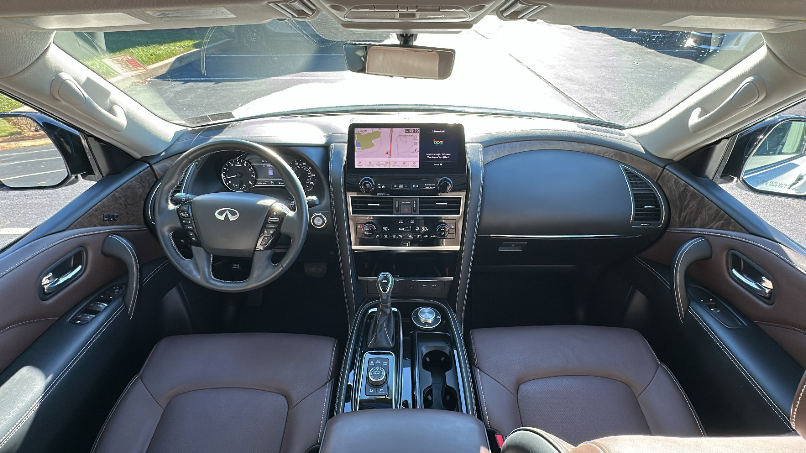 Certified 2024 INFINITI QX80 Premium Select w/ Cargo Package image 27