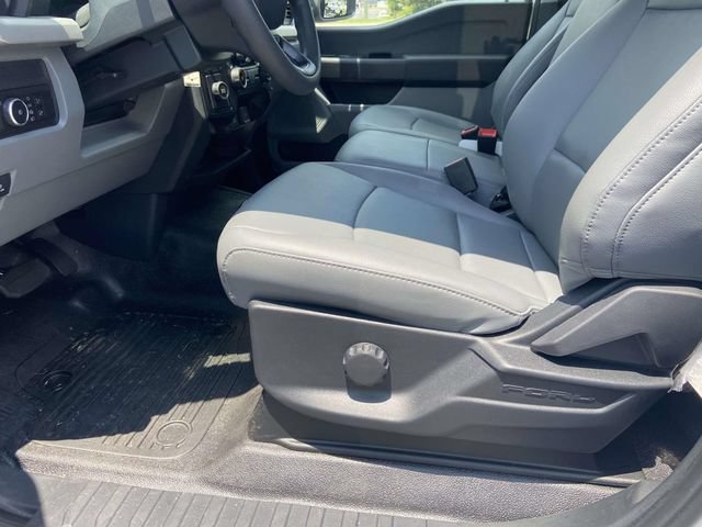 New 2026 Ford F550 2WD Regular Cab Super Duty image 16
