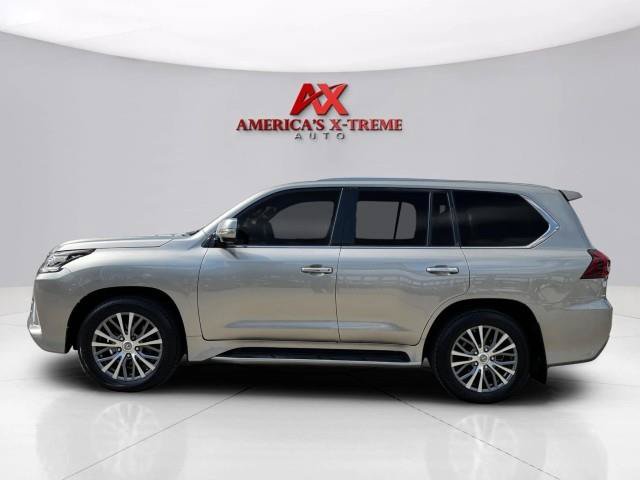 Used 2019 Lexus LX 570 4WD w/ Luxury Package image 2