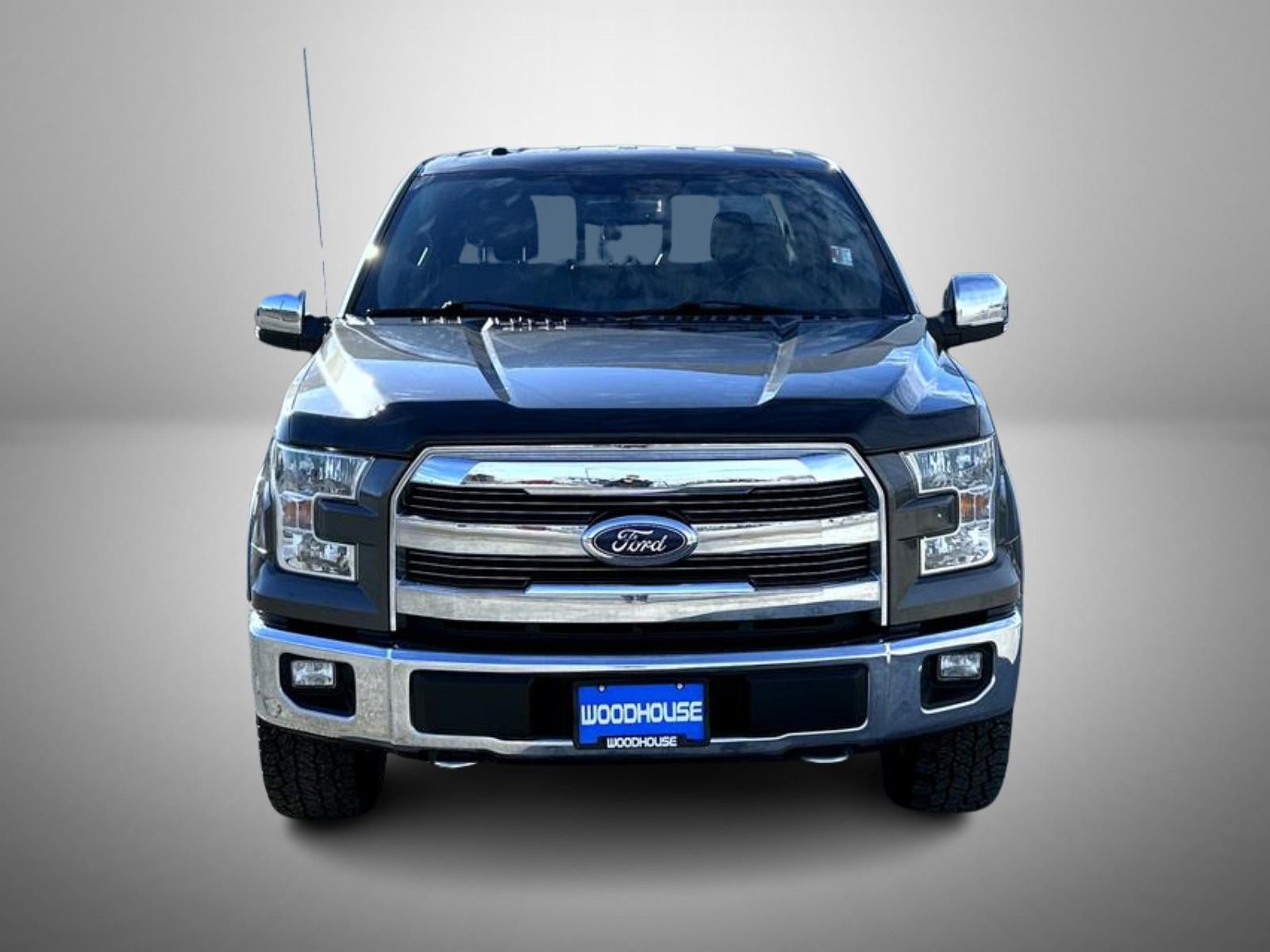 Used 2015 Ford F150 Lariat image 2