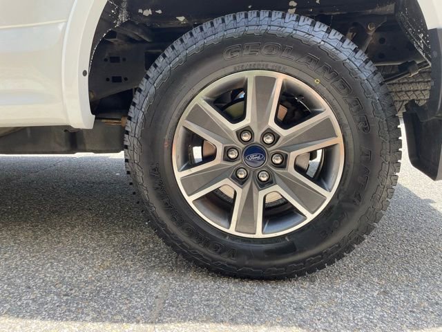 Certified 2020 Ford F150 Lariat w/ Equipment Group 502A Luxury AWD/4WD image 4