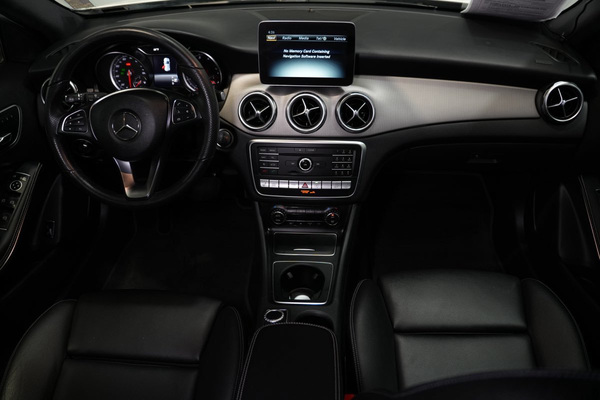 Used 2020 Mercedes-Benz GLA 250 4MATIC image 15