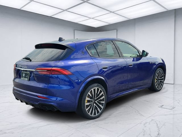 Certified 2023 Maserati Grecale Modena AWD/4WD image 4