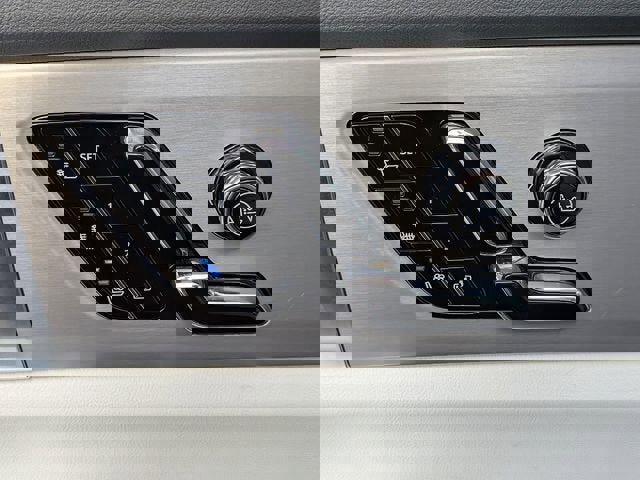 New 2026 Cadillac Vistiq Luxury image 21