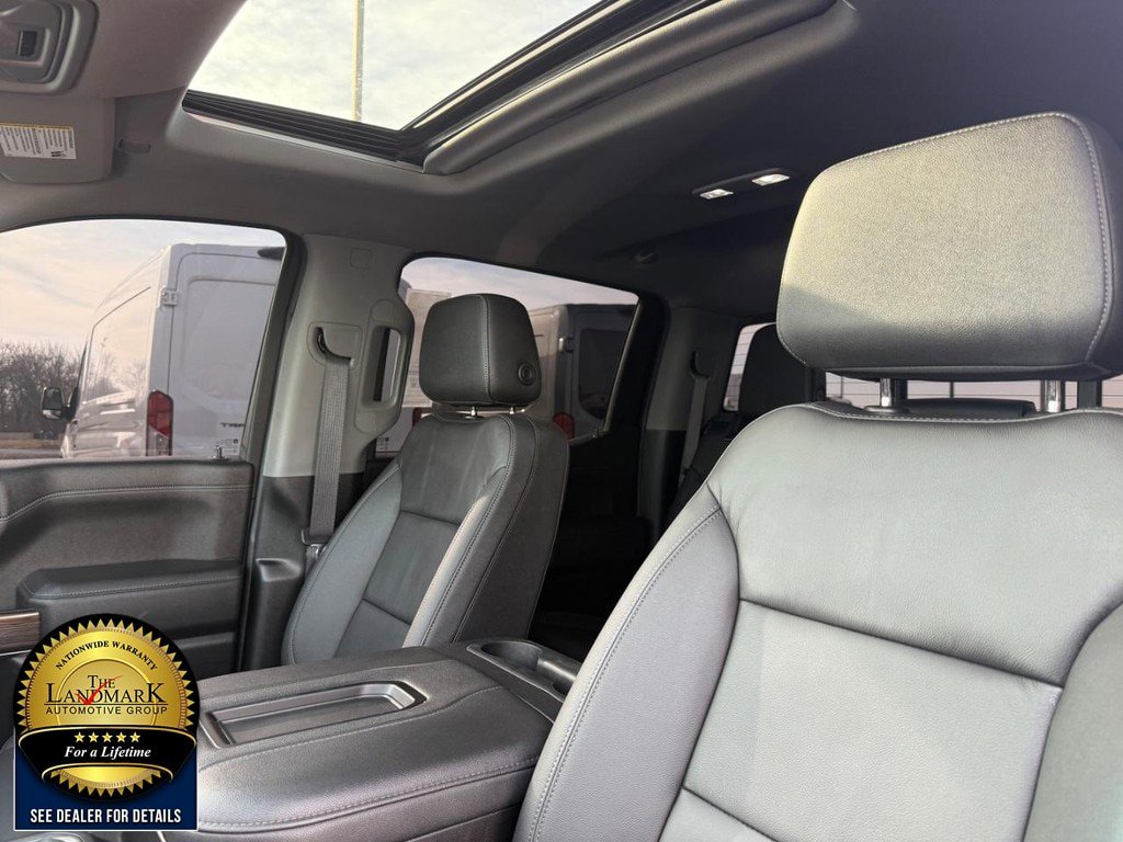 Used 2022 Chevrolet Silverado 1500 RST AWD/4WD image 9