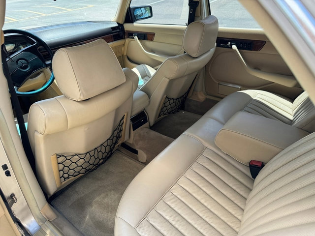 Used 1988 Mercedes-Benz 560 SEL image 39