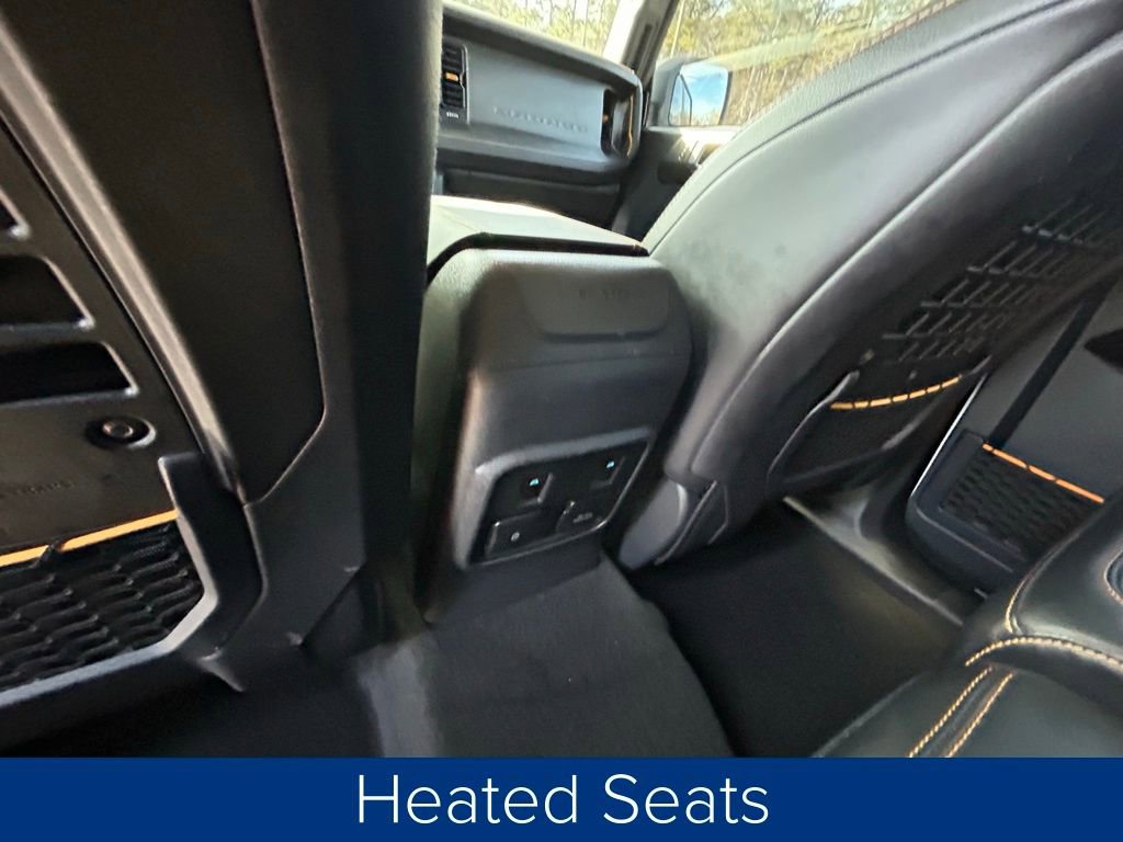 Used 2024 Ford Bronco Badlands image 19