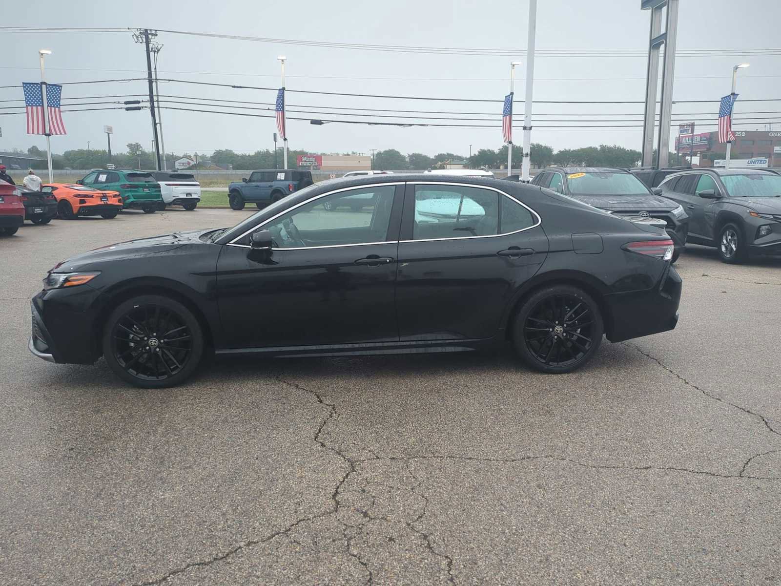 Used 2024 Toyota Camry XSE FWD image 5
