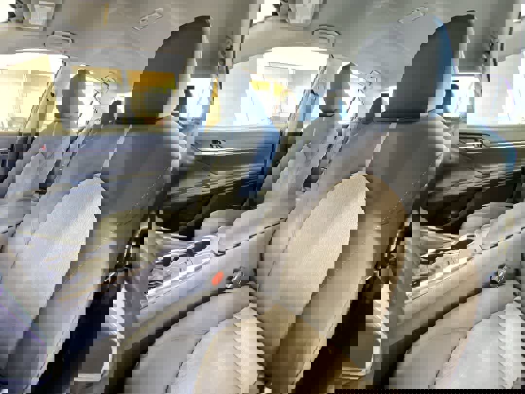 Used 2024 Toyota Camry LE FWD image 14