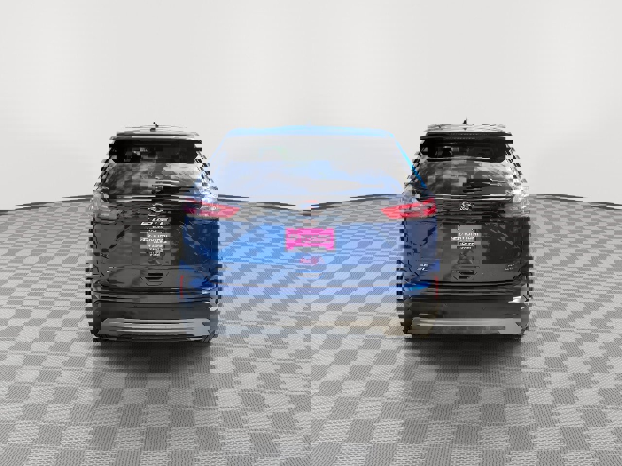 Used 2023 Ford Edge SEL image 7