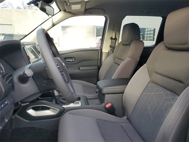 New 2026 Nissan Frontier SV image 9