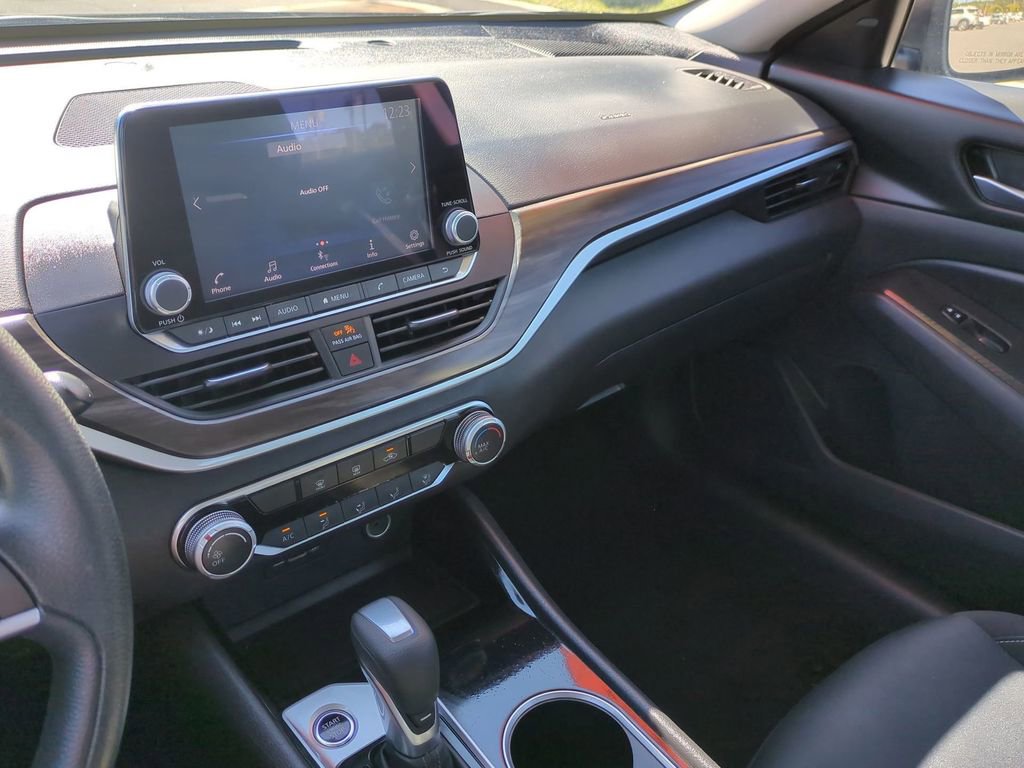 Certified 2024 Nissan Altima 2.5 SV image 23