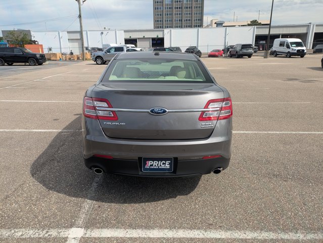 Used 2013 Ford Taurus SEL image 6