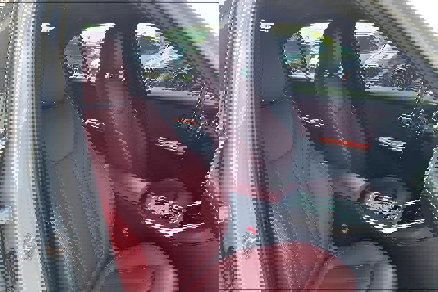 Used 2023 BMW 330e w/ M Sport Package image 8