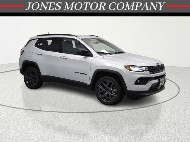 New 2026 Jeep Compass Latitude AWD/4WD image 1